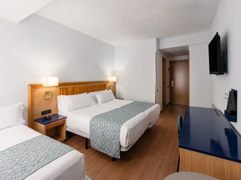 Catalonia Las Vegas - Adults Only image