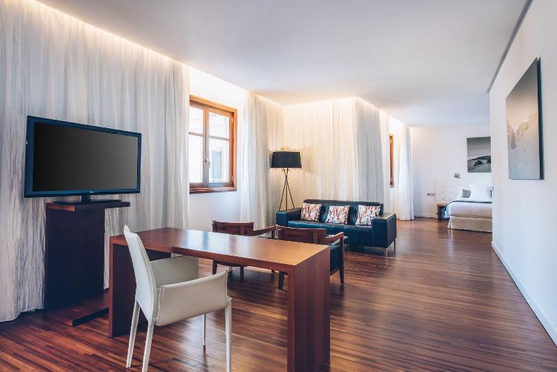 Iberostar Heritage Grand Mencey image