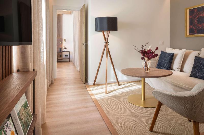 Melia Granada