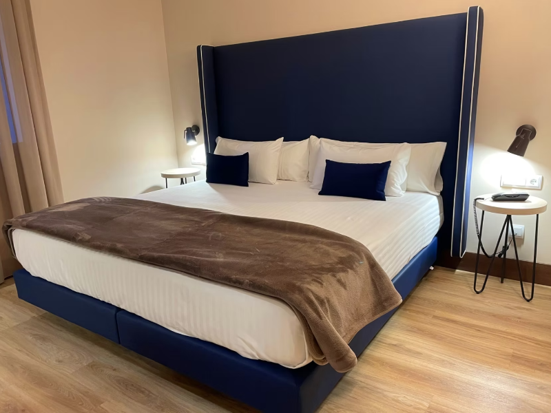 María Cristina Hotel image