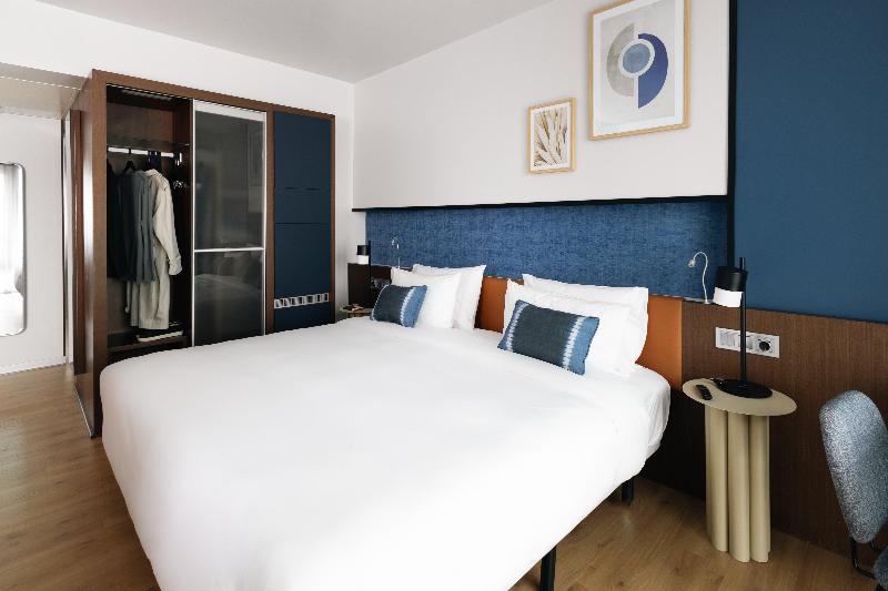 Crowne Plaza Madrid Centre Retiro image