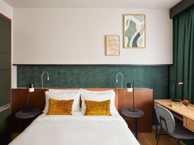 Crowne Plaza Madrid Centre Retiro image