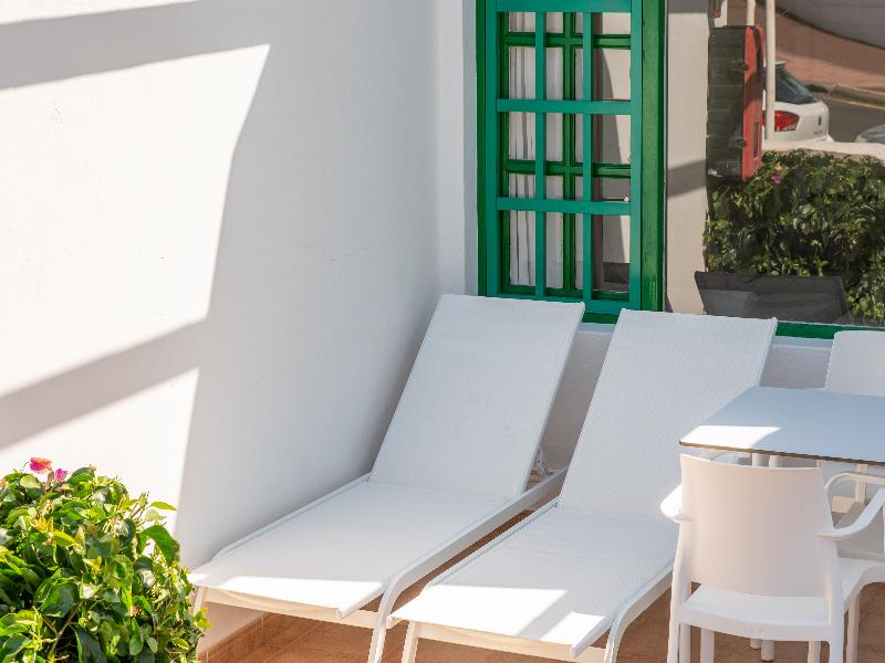 Apartamentos LIVVO Las Gaviotas image