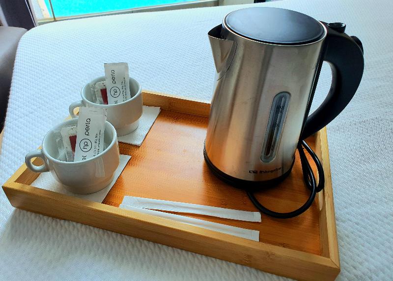 Hotel Perla image