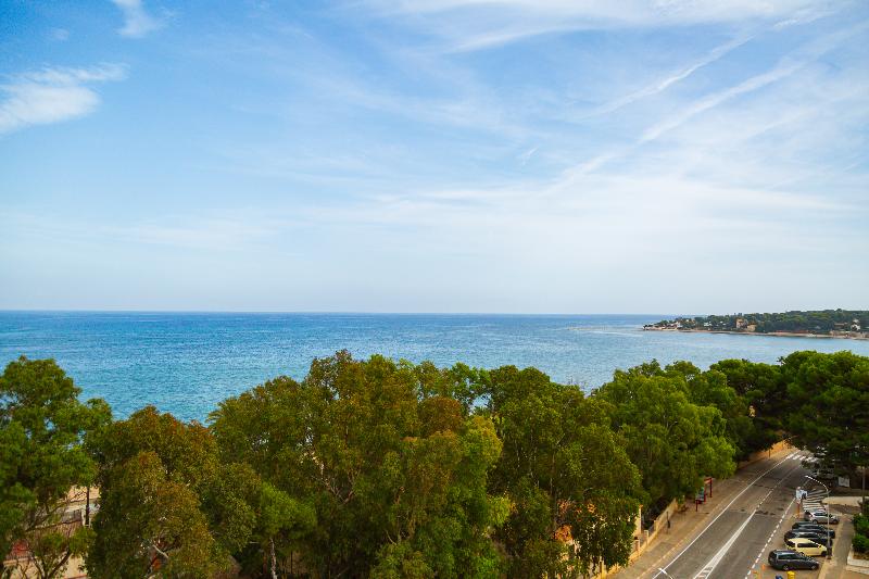 Port Denia image