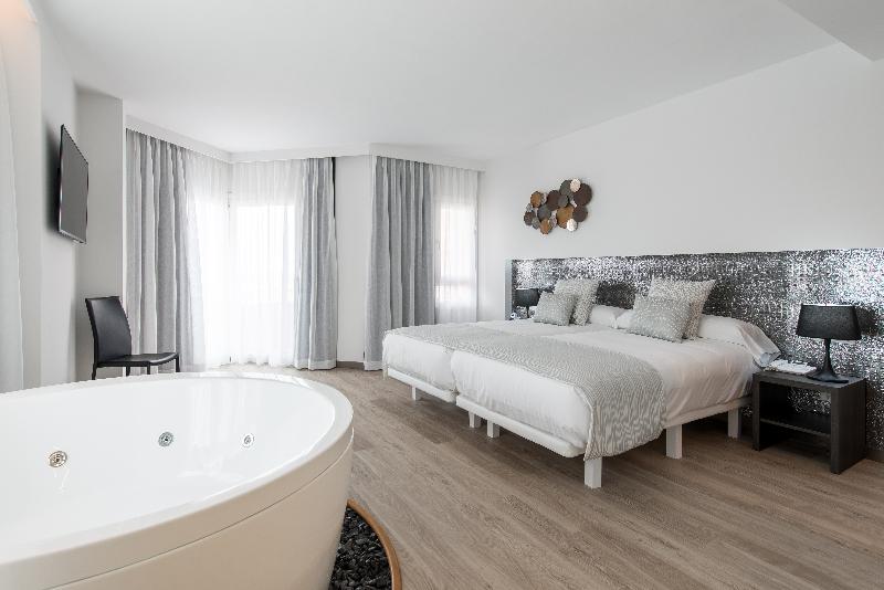 Oliva Nova Beach & Golf Hotel image