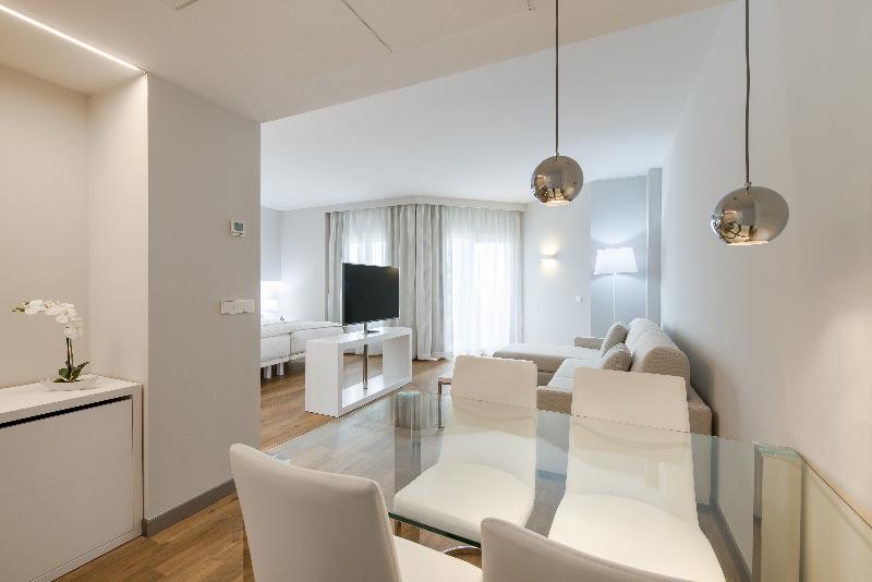 Oliva Nova Beach & Golf Hotel image