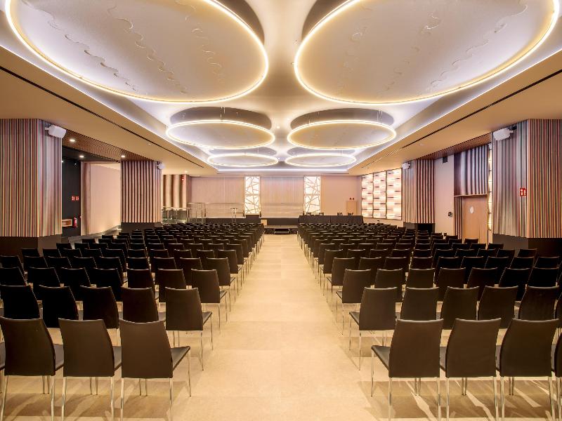 Melia Alicante image