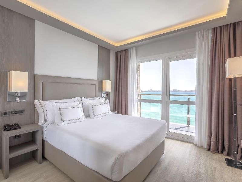 Melia Alicante image