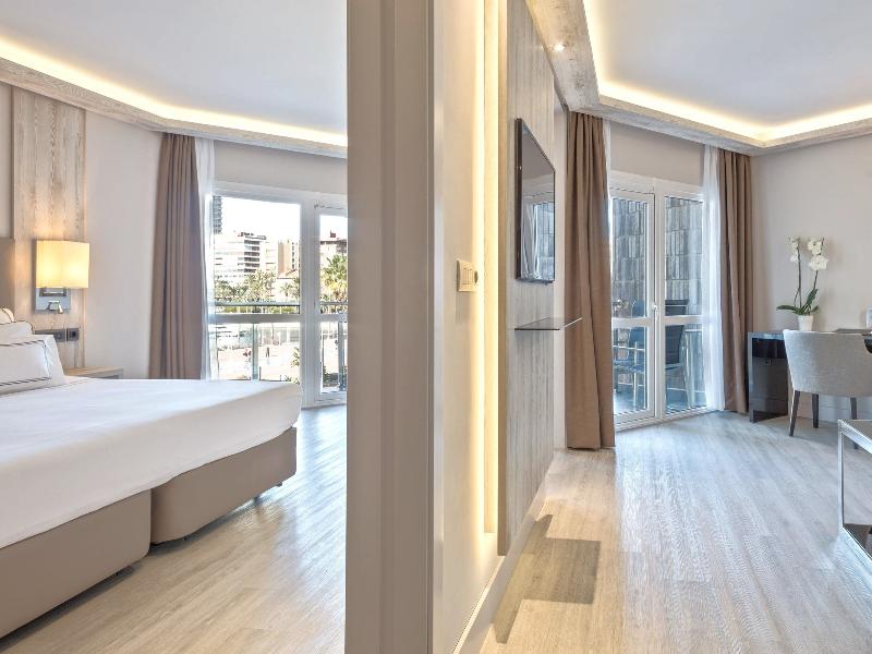 Melia Alicante image