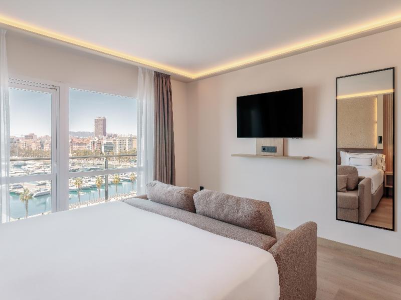 Melia Alicante image