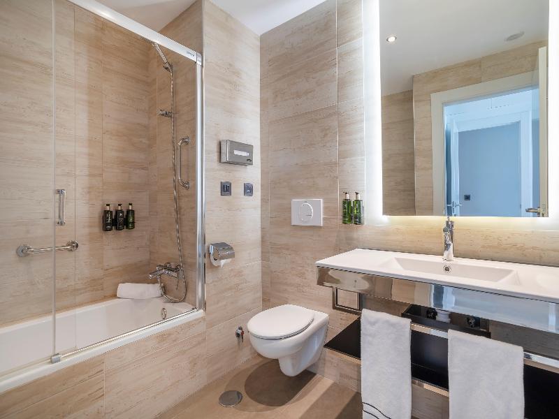 Melia Alicante image