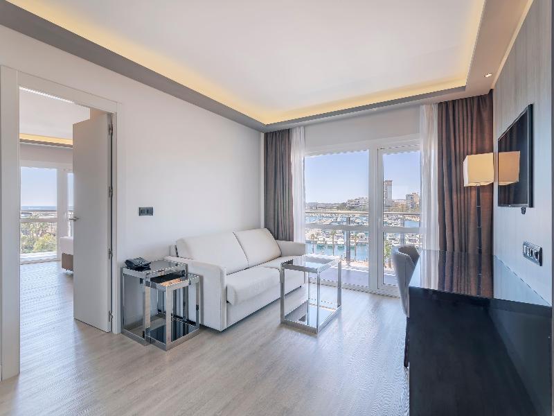 Melia Alicante image