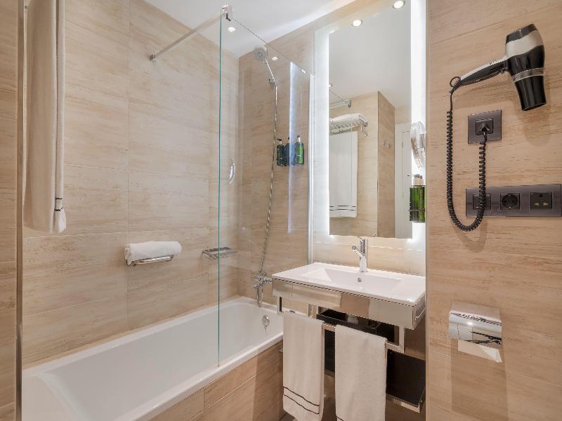 Melia Alicante image