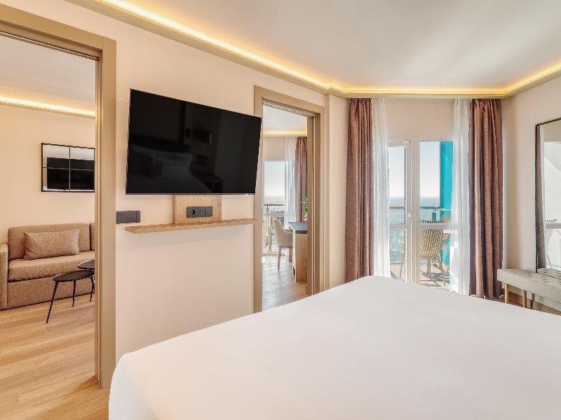 Melia Alicante image
