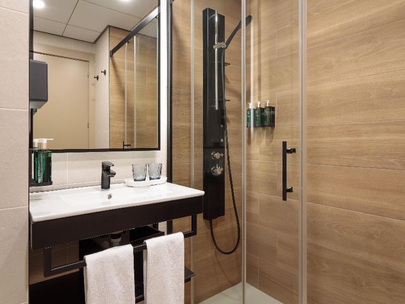 Melia Alicante image