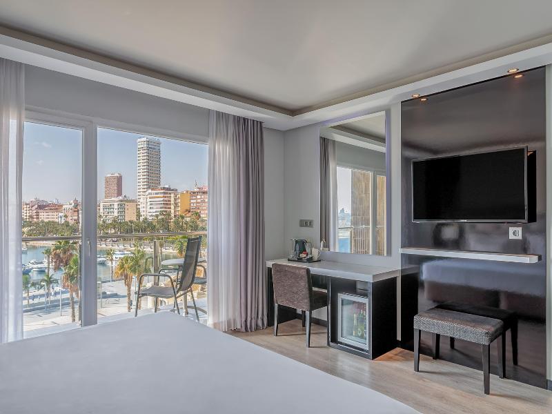 Melia Alicante image