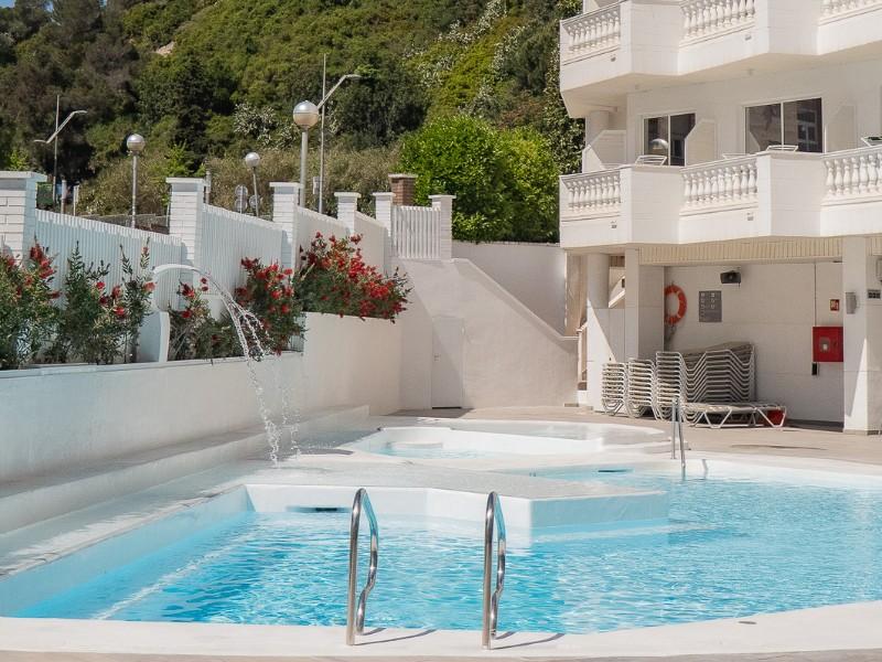 Hotel Bernat II image