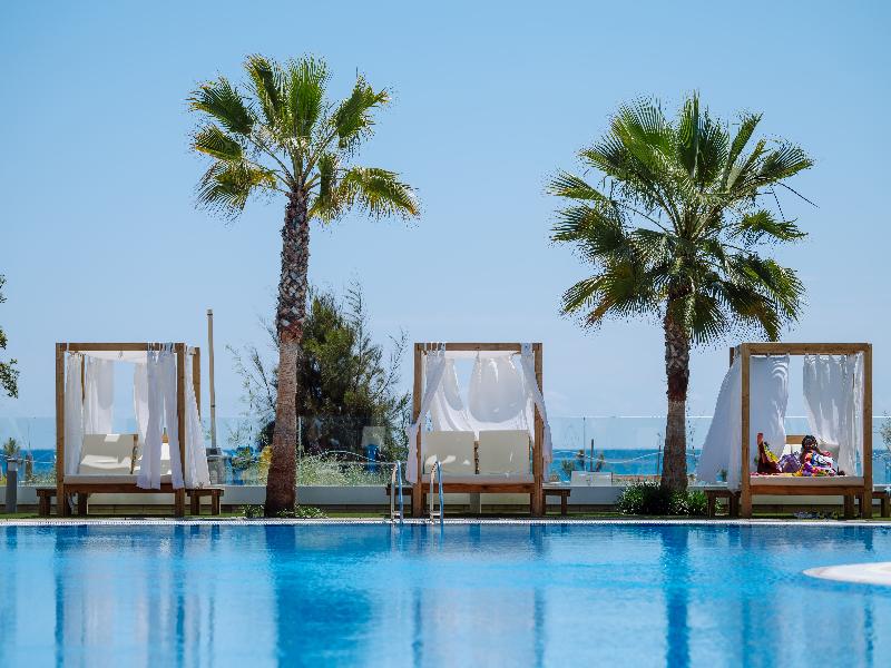 Tahiti Playa Hotel & Suites