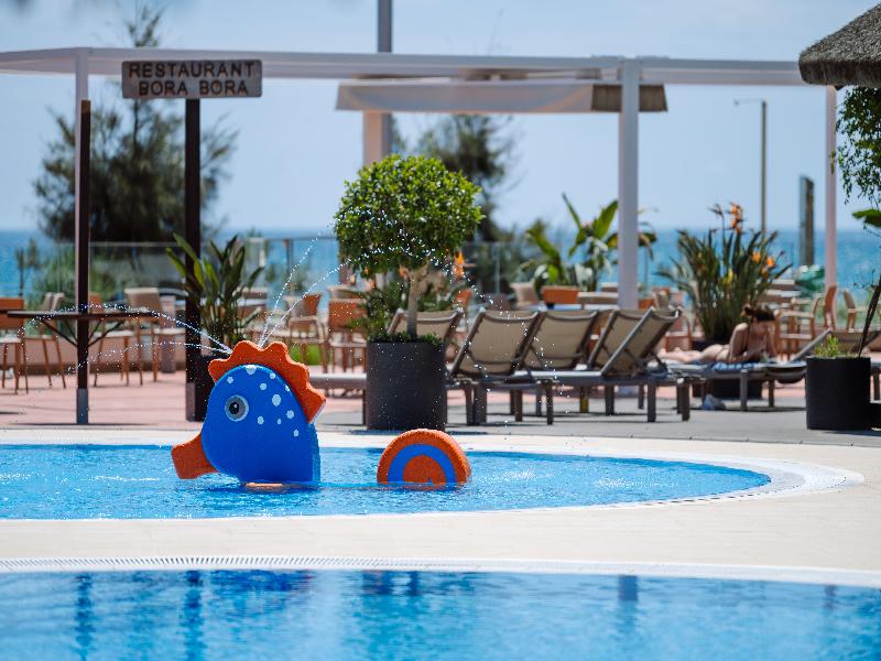 Tahiti Playa Hotel & Suites