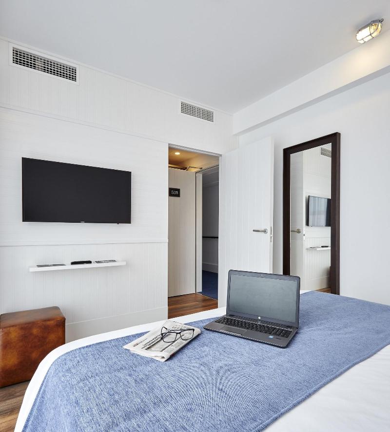 Gran Hotel Flamingo - Adults Only image