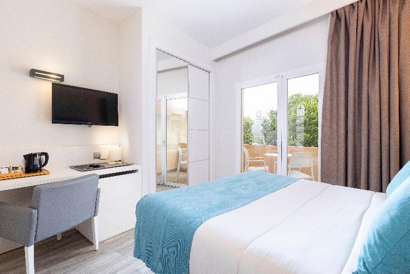 Invisa Hotel Es Pla image