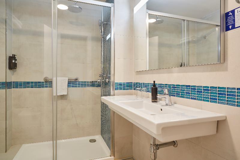 Invisa Hotel Es Pla image