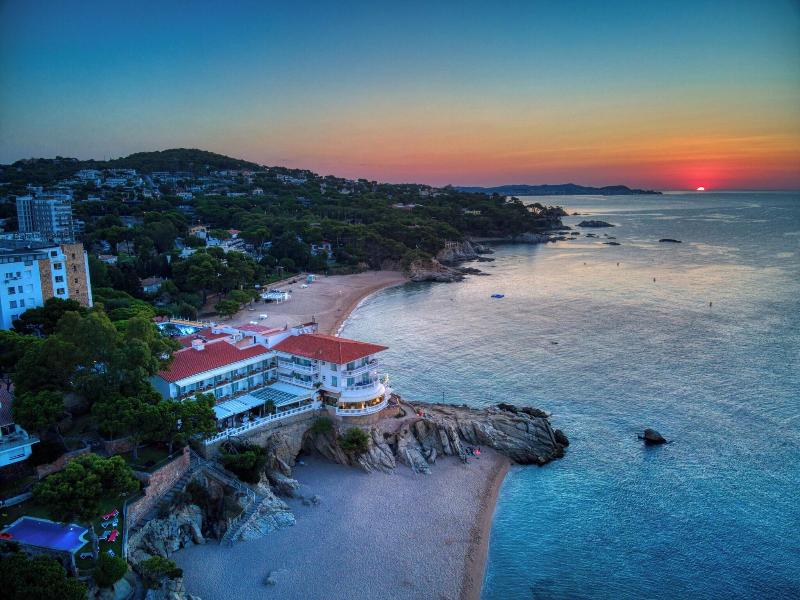 Costa Brava image