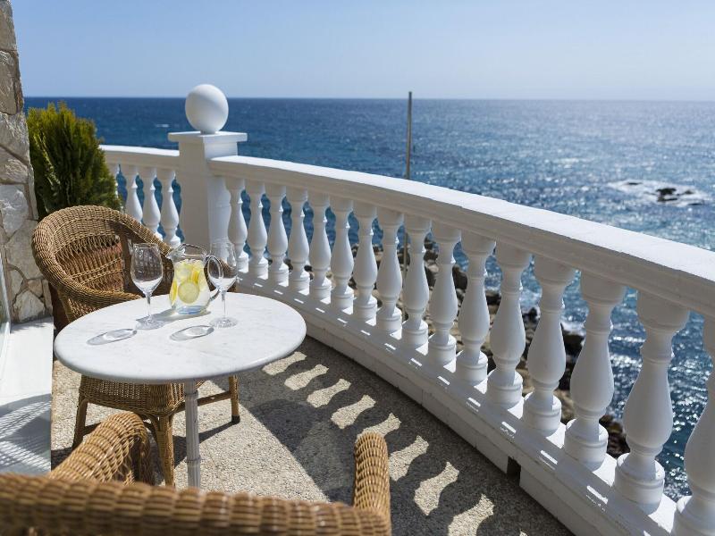 Costa Brava image