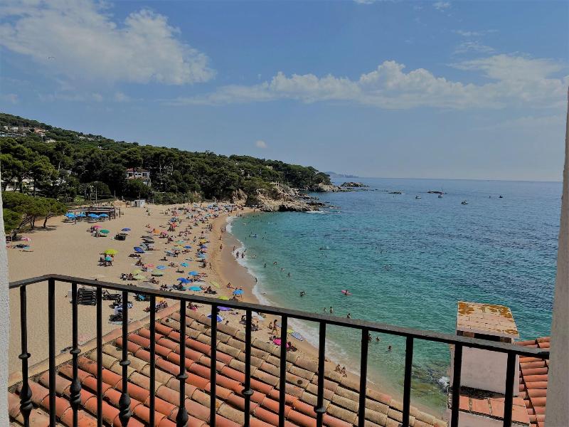 Costa Brava image