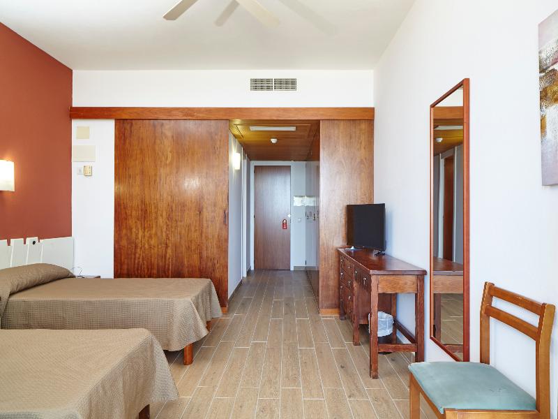 Arenal image