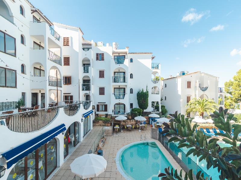Flip Flop Surfing Playa Apartments image