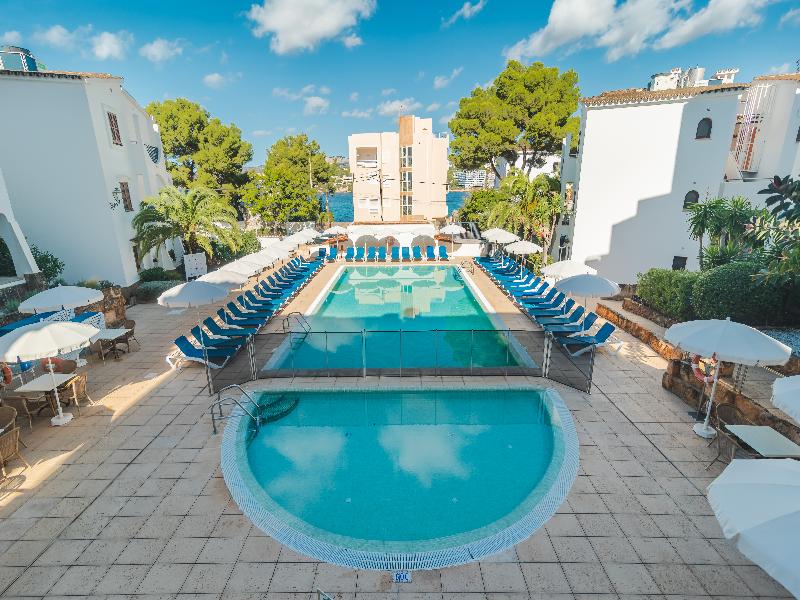 Flip Flop Surfing Playa Apartments image