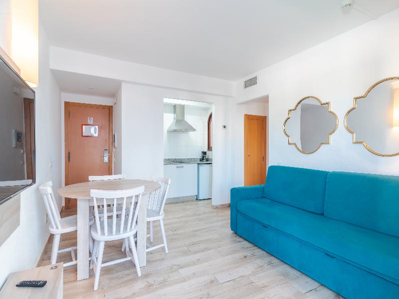 Flip Flop Surfing Playa Apartments image