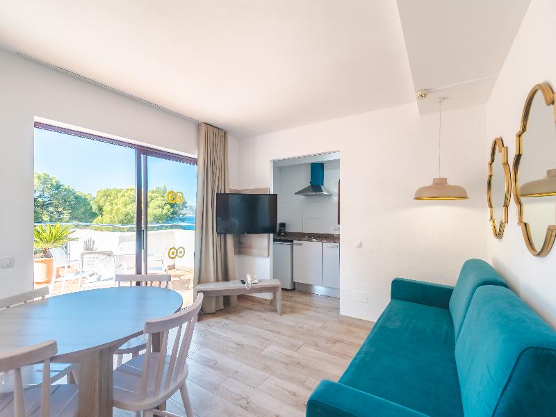 Flip Flop Surfing Playa Apartments image