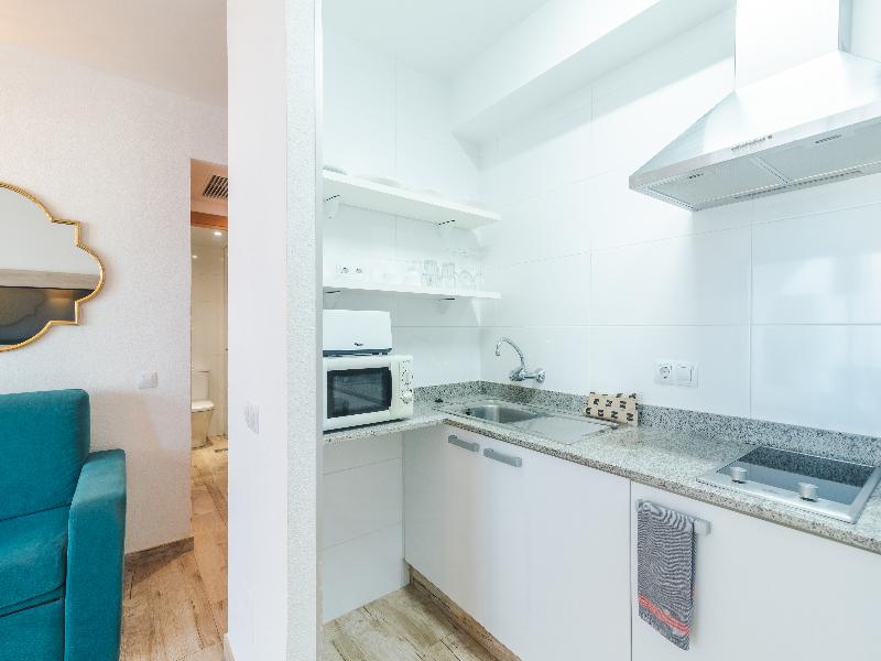 Flip Flop Surfing Playa Apartments image