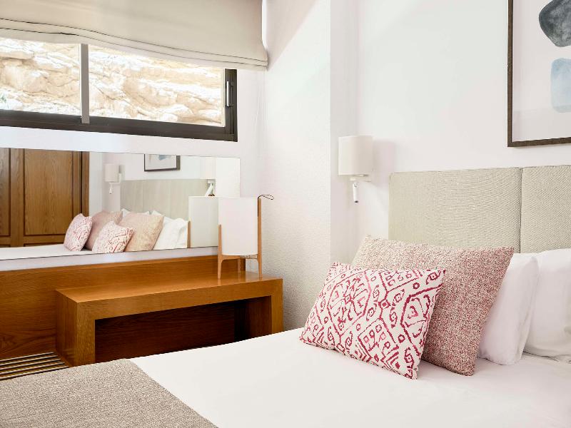 Iberostar Selection Jardin del Sol Suites - Adults image