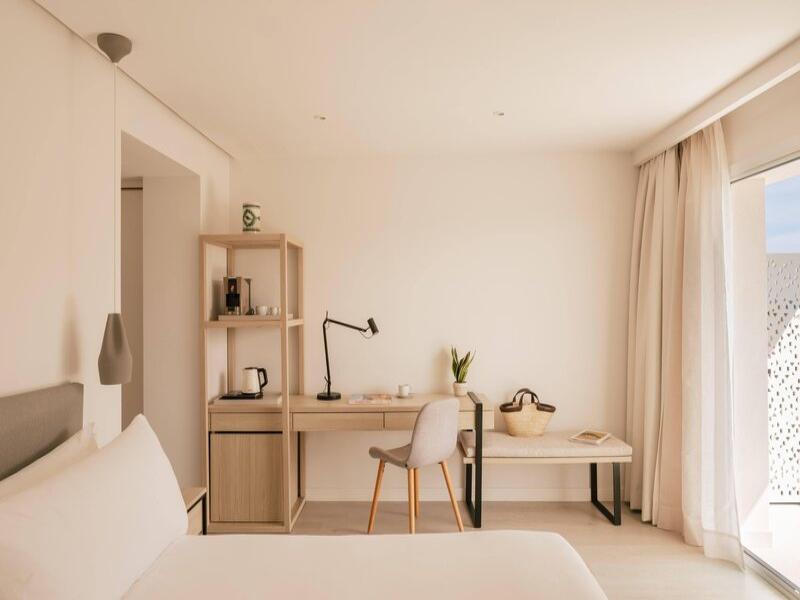 MiM Mallorca Melia Collection image