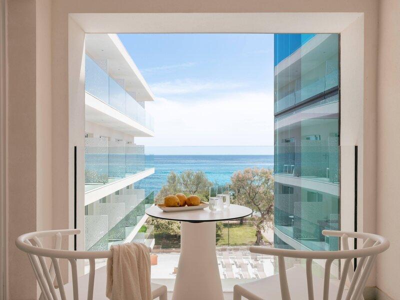 MiM Mallorca Melia Collection image