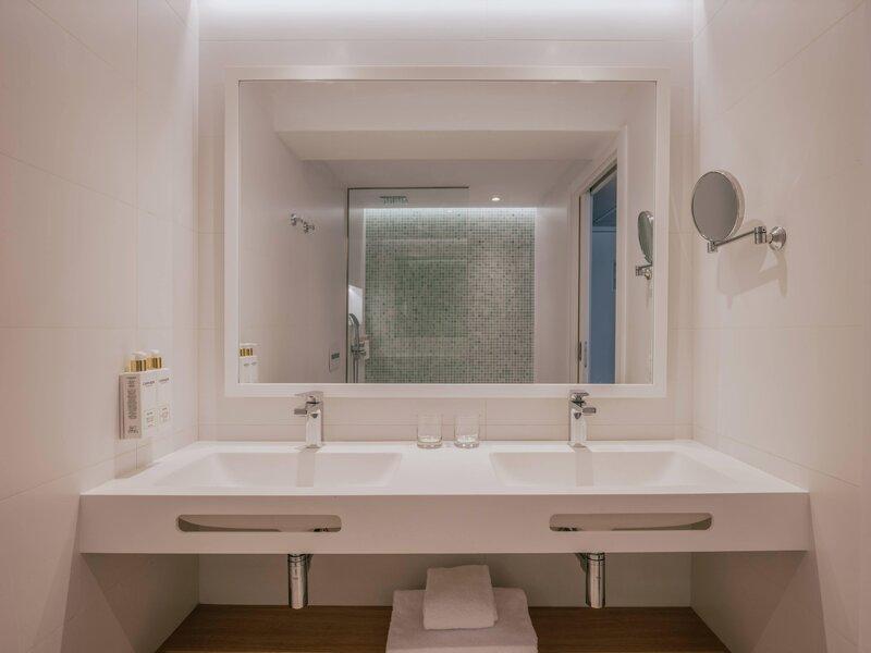 MiM Mallorca Melia Collection image