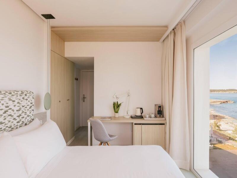 MiM Mallorca Melia Collection image