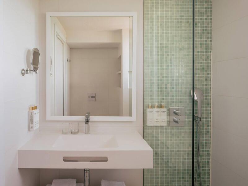 MiM Mallorca Melia Collection image