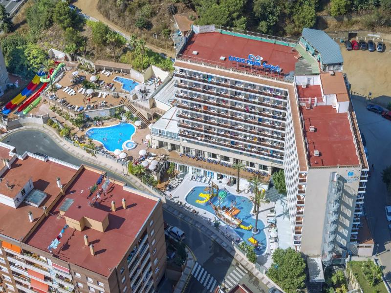 Oasis Park Splash image