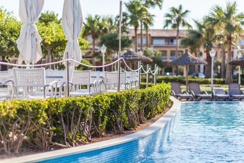 Club del Sol & Spa image