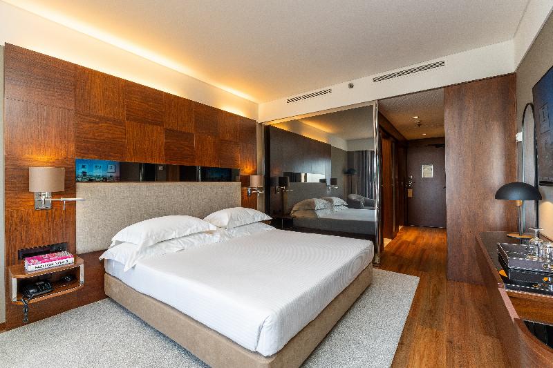 Porto Palacio by The Editory image