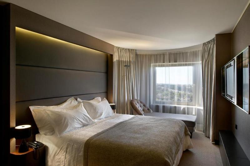 Porto Palacio by The Editory image
