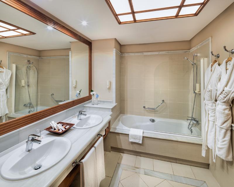 Stay in style at GF Gran Costa Adeje