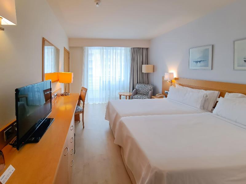 Sol Port Cambrils Hotel image