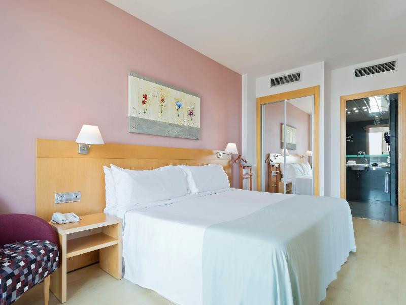Sol Port Cambrils Hotel image