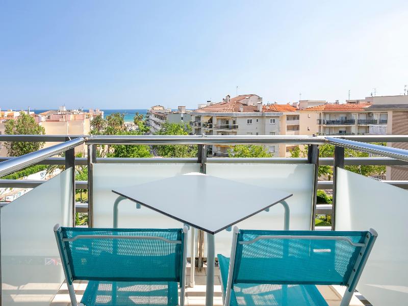 Sol Port Cambrils Hotel image